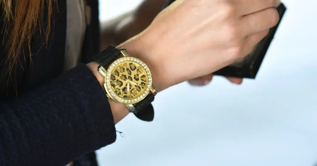 Top 10 Luxury Watch Brands for Ladies: Best Timepieces 2024
Ladies Watch
