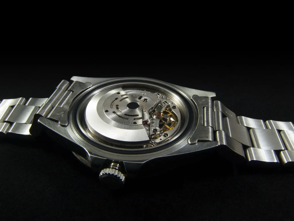 Rolex Watch Buyers Guide: Choosing Your Perfect Timepiece 2024
Mechanics